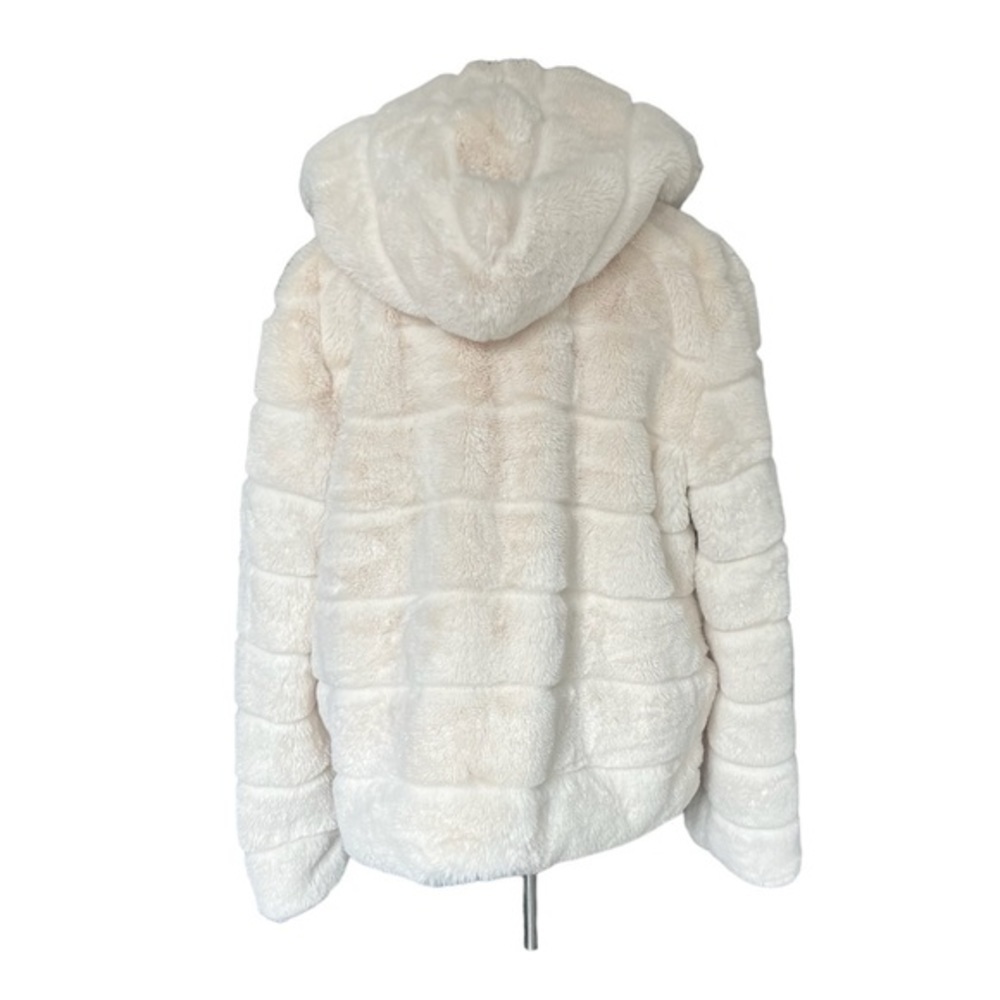 Em Creme fur coat size medium - Picture 3 of 9